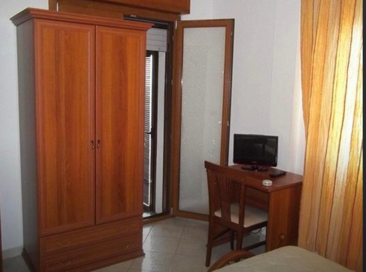 B&B Ramses Uta Экстерьер фото